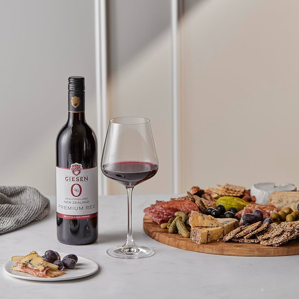 Giesen 0% Alcohol-free New Zealand Premium Red - Lifestyle