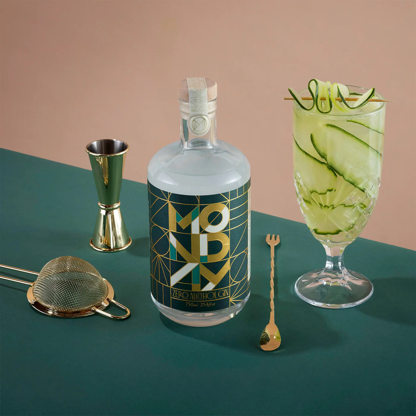 Monday Gin - Non-Alcoholic Distilled Spirit - Lifestyle