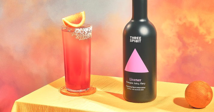 Best Non-alcoholic Bitters for Manhattan