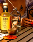 Tomonotomo - Tobala Non Alcoholic Distilled Agave Spirit -lifestyle - Boisson